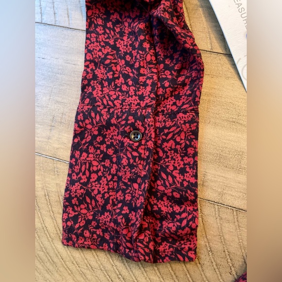Nordstrom Red/Black Floral Long Sleeve Blouse - Size M - Picture 6 of 6
